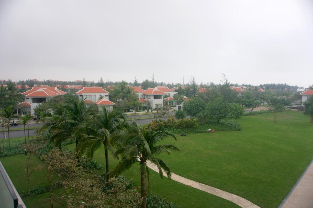 Sunshine Apartment In 5* Resort Da Nang Buitenkant foto