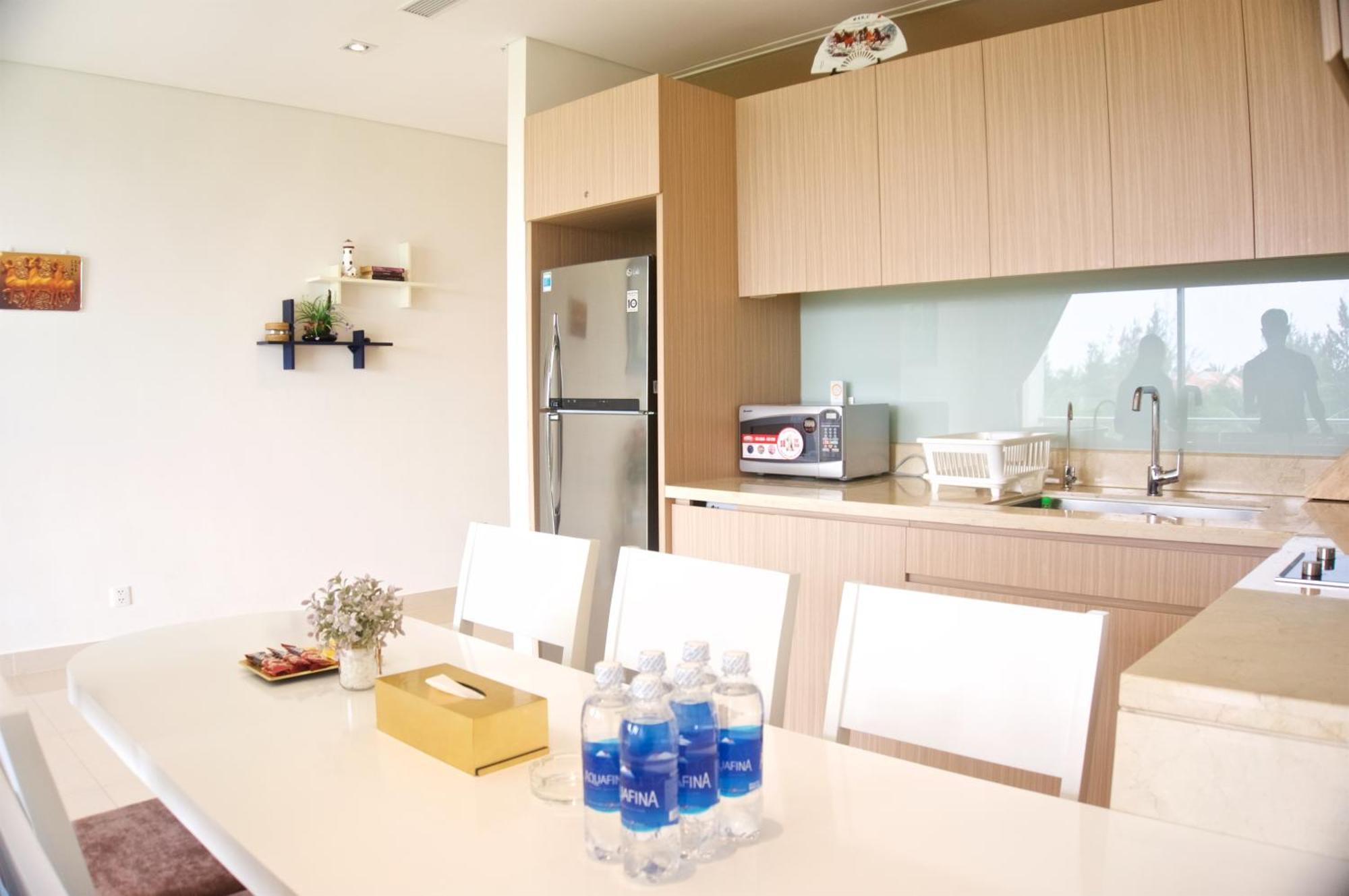 Sunshine Apartment In 5* Resort Da Nang Buitenkant foto